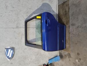 Używane Drzwi lewe tylne wersja 4-drzwiowa Volvo V50 (MW) 2.0 D 16V Cena € 121,00 Z VAT oferowane przez Vollux Carparts B.V.