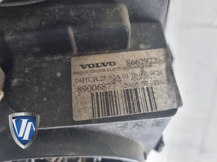Phare droit d'un Volvo V70 (SW) 2.4 20V 170 2005
