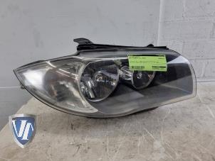 Used Headlight, right BMW 1 serie (E87/87N) 116i 1.6 16V Price € 90,75 Inclusive VAT offered by Vollux Carparts B.V.