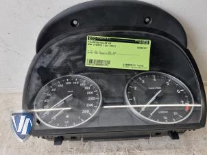 Used Odometer KM BMW 3 serie Touring (E91) 320i 16V Price € 60,49 Inclusive VAT offered by Vollux Carparts B.V.