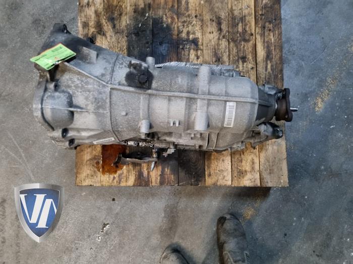 Gearbox from a BMW 3 serie Touring (E91) 320i 16V 2010