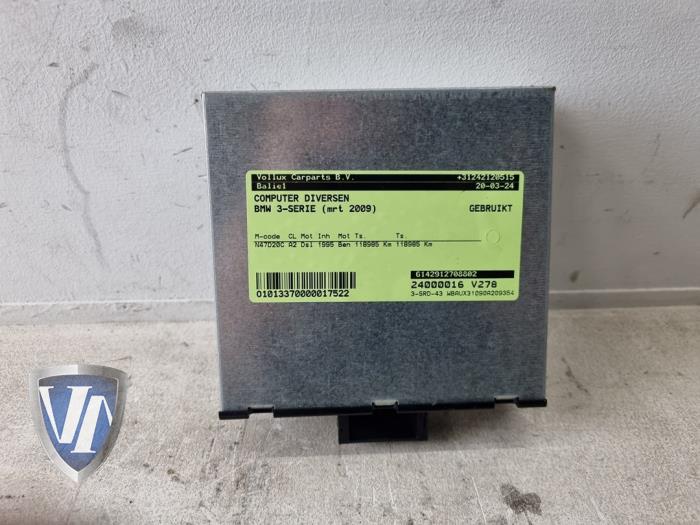 Usagé Ordinateur divers BMW 3 serie Touring (E91) 320d 16V Prix € 25,00 Règlement à la marge proposé par Vollux Carparts B.V.