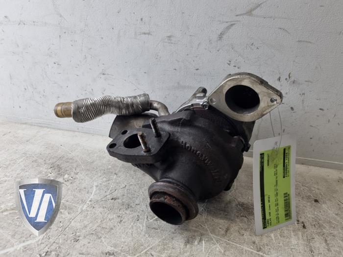 Usagé Turbo Volvo V40 (MV) 1.6 D2 Prix € 180,29 Prix TTC proposé par Vollux Carparts B.V.