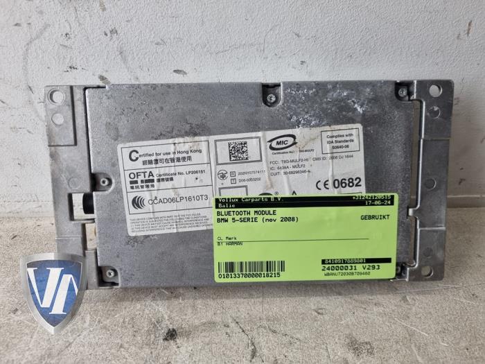 Begagnade Bluetooth-modul BMW 5 serie (E60) 525i 24V Pris € 90,75 Inklusive moms erbjuds av Vollux Carparts B.V.