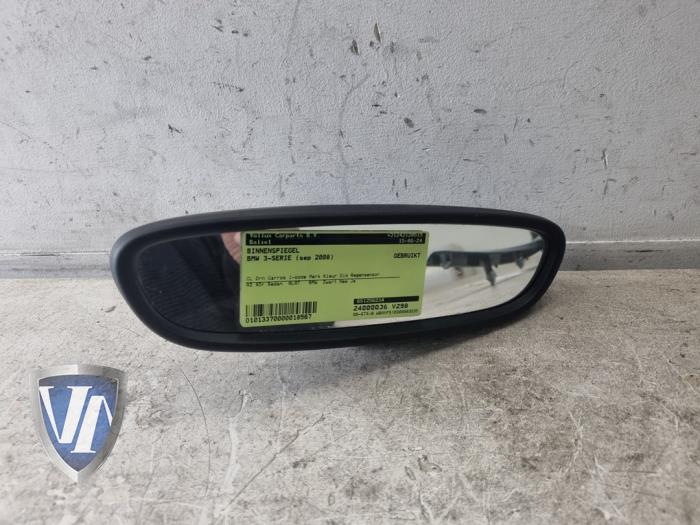 Używane Lusterko wewnetrzne BMW 3 serie (E90) 318i 16V Cena € 30,25 Z VAT oferowane przez Vollux Carparts B.V.