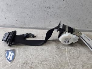 Gebrauchte Sicherheitsgurt Schließe links vorne BMW 1 serie (F20) 120i 1.6 16V Preis € 44,99 Margenregelung angeboten von Vollux Carparts B.V.