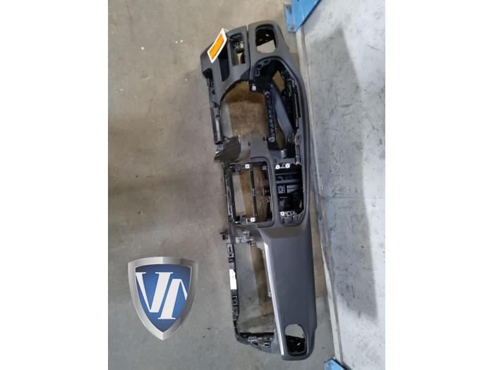 Używane Panel Volvo V40 (MV) 2.0 D4 16V Cena € 756,25 Z VAT oferowane przez Vollux Carparts B.V.