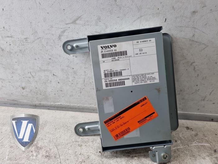 Usagé Ordinateur divers Volvo V60 I (FW/GW) 2.0 D4 16V Prix € 108,89 Prix TTC proposé par Vollux Carparts B.V.