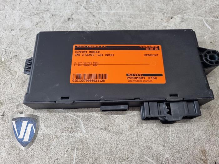 Używane Modul Comfort BMW 3 serie (E90) 318i 16V Cena € 72,60 Z VAT oferowane przez Vollux Carparts B.V.