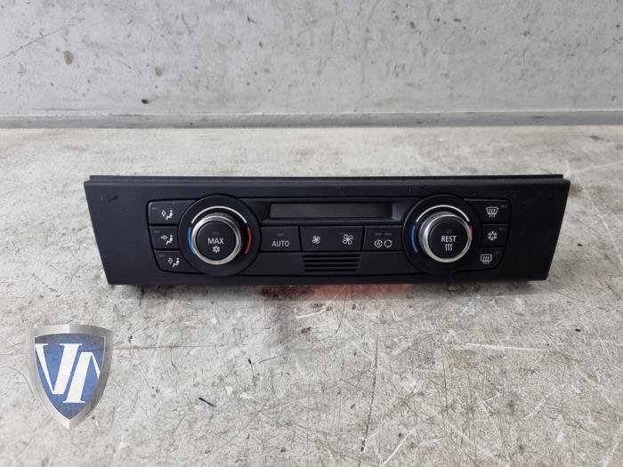 Begagnade Värmekontrollpanel BMW 3 serie (E93) 325i 24V Pris € 48,40 Inklusive moms erbjuds av Vollux Carparts B.V.