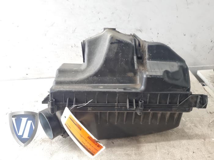 Begagnade Luftfilterhus Volvo V60 I (FW/GW) 2.0 D4 16V Pris € 84,69 Inklusive moms erbjuds av Vollux Carparts B.V.