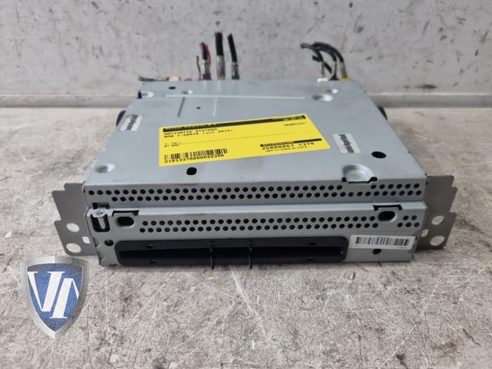 Usagé Système navigation BMW 1 serie (F21) 116d 2.0 16V Prix € 96,80 Prix TTC proposé par Vollux Carparts B.V.