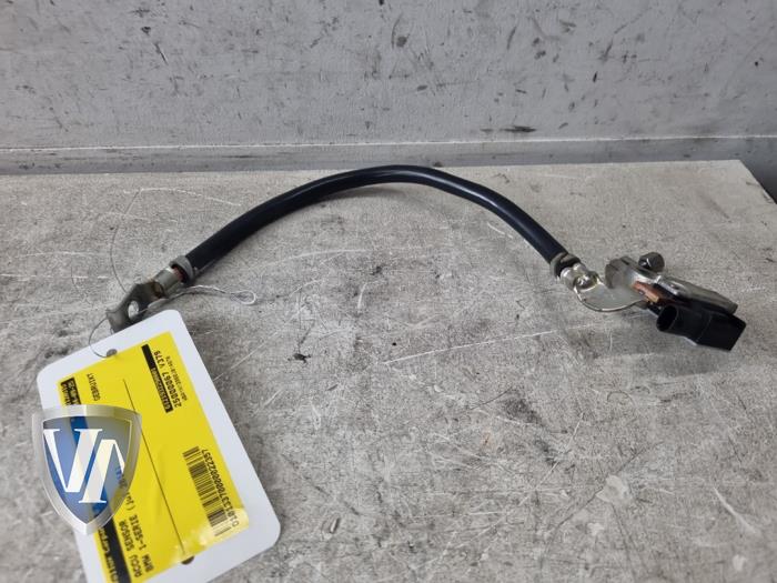 Begagnade Batterisensor BMW 1 serie (F21) 116d 2.0 16V Pris € 27,23 Inklusive moms erbjuds av Vollux Carparts B.V.