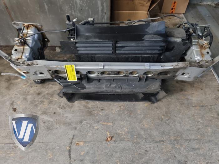 Begagnade Front Ford Focus 3 1.0 Ti-VCT EcoBoost 12V 125 Pris på förfrågan erbjuds av Vollux Carparts B.V.