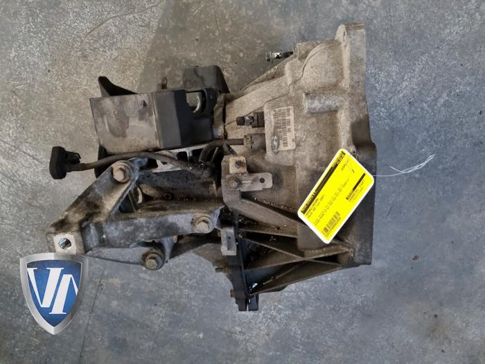 Gebrauchte Getriebe Volvo V50 (MW) 1.6 16V Preis € 544,44 Mit Mehrwertsteuer angeboten von Vollux Carparts B.V.