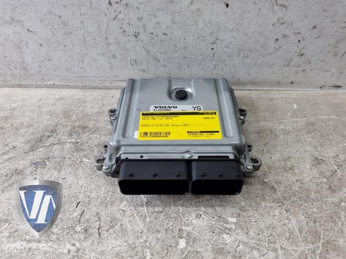 Used Engine management computer Volvo V60 I (FW/GW) 2.4 D6 20V Plug-in Hybrid AWD Price € 83,49 Inclusive VAT offered by Vollux Carparts B.V.