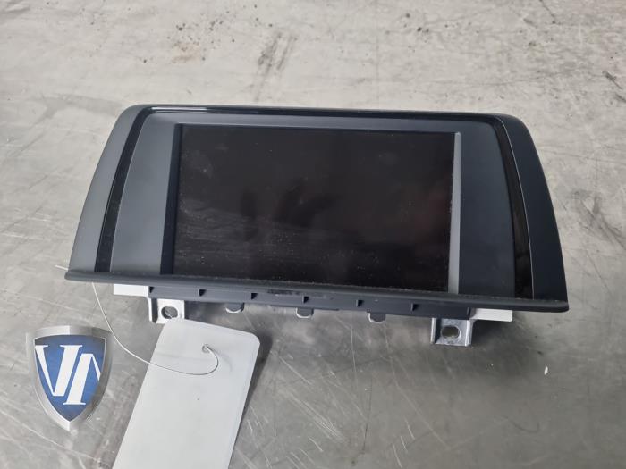 Begagnade Kontrollenhet, multimediadisplay BMW 1 serie (F20) 120i 1.6 16V Pris € 314,60 Inklusive moms erbjuds av Vollux Carparts B.V.