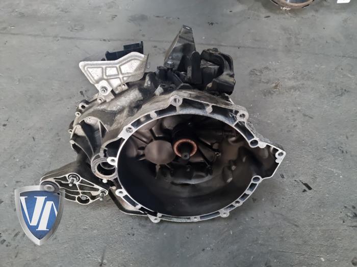 Gebrauchte Getriebe Volvo V40 (MV) 1.6 T3 GTDi 16V Preis € 1.089,00 Mit Mehrwertsteuer angeboten von Vollux Carparts B.V.