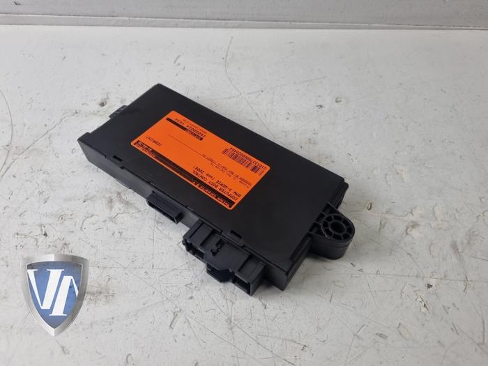 Used Body control computer BMW 3 serie (E93) 330i 24V Price € 39,33 Inclusive VAT offered by Vollux Carparts B.V.