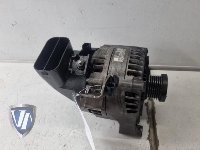 Begagnade Dynamo BMW 1 serie (F20) 116i 1.6 16V Pris € 60,50 Inklusive moms erbjuds av Vollux Carparts B.V.