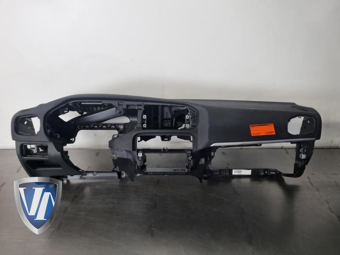 Używane Panel Volvo V40 (MV) 2.0 D4 16V Cena € 724,79 Z VAT oferowane przez Vollux Carparts B.V.