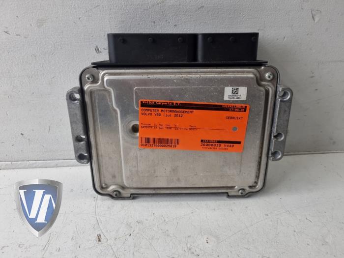 Used Engine management computer Volvo V60 I (FW/GW) 2.0 T 16V Price € 145,20 Inclusive VAT offered by Vollux Carparts B.V.