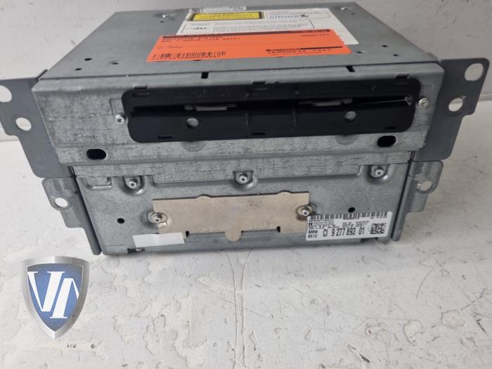 Używane System nawigacji BMW 1 serie (F20) 120i 1.6 16V Cena € 514,25 Z VAT oferowane przez Vollux Carparts B.V.