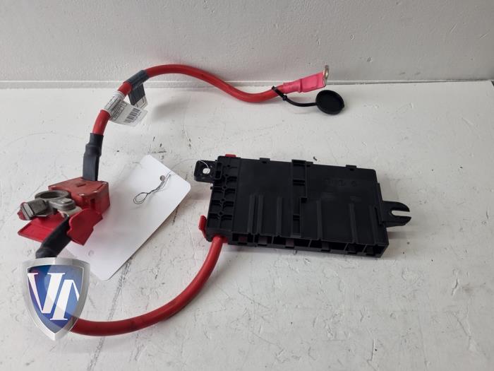 Gebrauchte Stromverteiler BMW 3 serie (F30) 328i 2.0 16V Preis € 24,20 Mit Mehrwertsteuer angeboten von Vollux Carparts B.V.