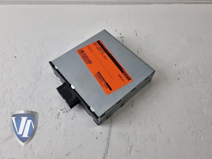 Używane DC/CD konwertor BMW 3 serie (F30) 328i 2.0 16V Cena € 42,35 Z VAT oferowane przez Vollux Carparts B.V.
