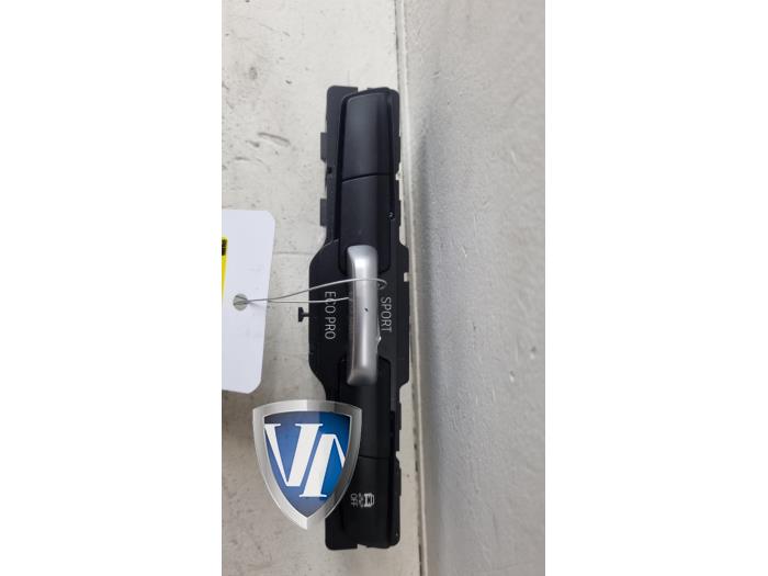 Usados Interruptor ESP BMW 2 serie Active Tourer (F45) Precio € 30,25 IVA incluido ofrecido por Vollux Carparts B.V.