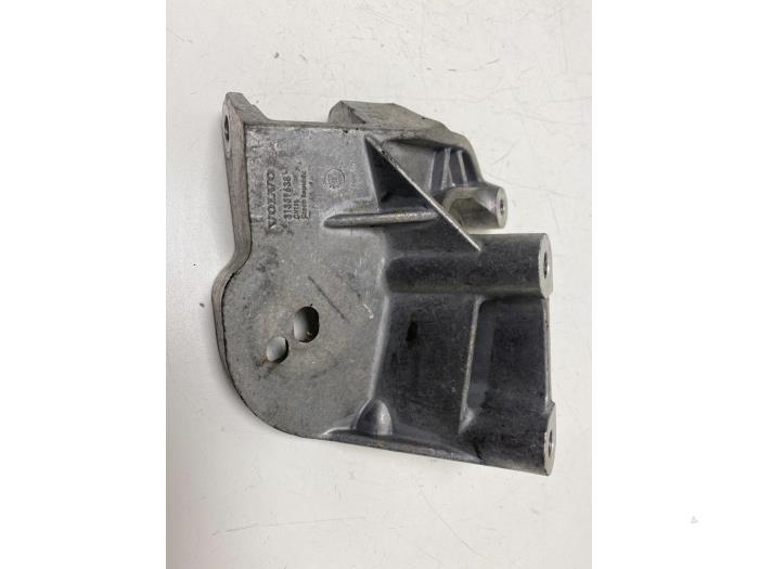 Engine mount Volvo V40 2.0 D3 16V - 31359638 D4204T9
