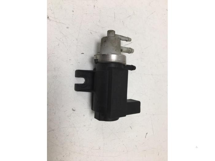 Vacuum valve Volkswagen Caddy III 2.0 SDI - 1J0906627B