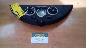 Used Air conditioning control panel Nissan Note (E11) 1.4 16V Price € 75,00 Margin scheme offered by Autodemontage Smeets Janssen