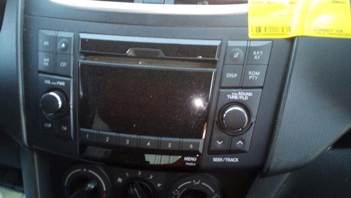 Radio from a Suzuki Swift (ZA/ZC/ZD) 1.2 16V 2011