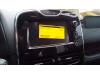 Navigation system from a Renault Clio IV (5R), 2012 / 2021 1.2 16V, Hatchback, 4-dr, Petrol, 1.149cc, 54kW (73pk), FWD, D4F728; D4F740; D4FD7, 2012-11 / 2021-08, 5R0G; 5RNG; 5RRN; 5RSN 2013