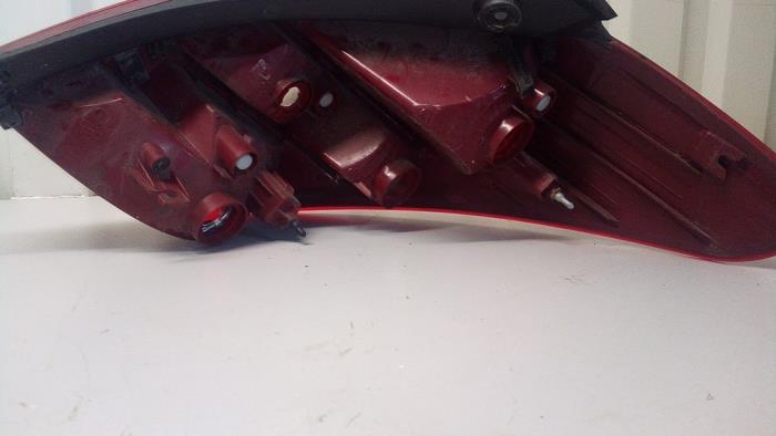 Taillight, left from a Hyundai i20 1.2i 16V 2012