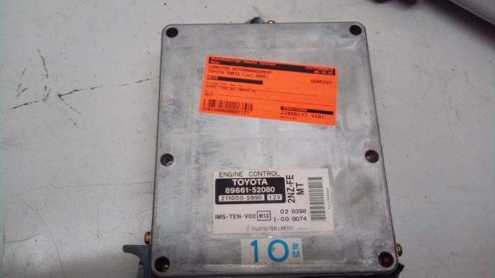 Used Engine management computer Toyota Yaris (P1) 1.3 16V VVT-i Price € 39,99 Margin scheme offered by Autodemontage Tegelen