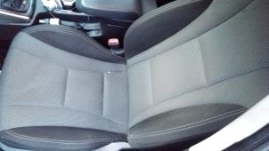 Used Seat, left Hyundai i30 (GDHB5) 1.6 GDI Blue 16V Price € 74,99 Margin scheme offered by Autodemontage Smeets Janssen