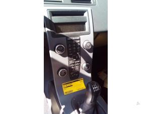 Used Air conditioning control panel Volvo V50 (MW) 2.0 D3 20V Price € 49,99 Margin scheme offered by Autodemontage Smeets Janssen