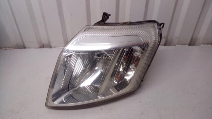 Używane Reflektor prawy Citroen C2 (JM) 1.1 Cena € 59,90 Procedura marży oferowane przez Autodemontage Tegelen