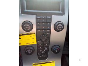 Used Air conditioning control panel Volvo V50 (MW) 1.8 16V Price € 39,99 Margin scheme offered by Autodemontage Smeets Janssen