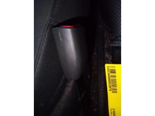 Used Front seatbelt buckle, left Chevrolet Spark (M300) 1.0 16V Bifuel Price € 19,99 Margin scheme offered by Autodemontage Smeets Janssen