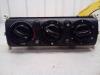 Air conditioning control panel from a BMW Mini One/Cooper (R50), 2001 / 2007 1.6 16V One, Hatchback, Petrol, 1.598cc, 66kW (90pk), FWD, W10B16A, 2001-06 / 2006-09, RA31; RA32 2003
