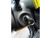 Cerradura de contacto y llave de un Chevrolet Spark (M300), 2010 / 2015 1.0 16V Bifuel, Hatchback, 995cc, 48kW (65pk), FWD, LMT, 2010-07 / 2015-12 2011