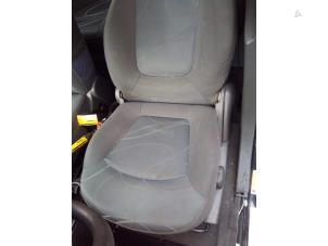 Used Seat, left Chevrolet Spark (M300) 1.0 16V Bifuel Price € 69,99 Margin scheme offered by Autodemontage Smeets Janssen