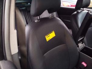 Used Seat, right Toyota Prius (NHW20) 1.5 16V Price € 69,99 Margin scheme offered by Autodemontage Smeets Janssen