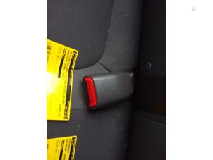 Used Rear seatbelt buckle, right Chevrolet Spark (M300) 1.0 16V Bifuel Price € 18,99 Margin scheme offered by Autodemontage Smeets Janssen