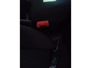 Used Front seatbelt buckle, left Volkswagen Touran (1T1/T2) 1.6 Price € 15,00 Margin scheme offered by Autodemontage Smeets Janssen