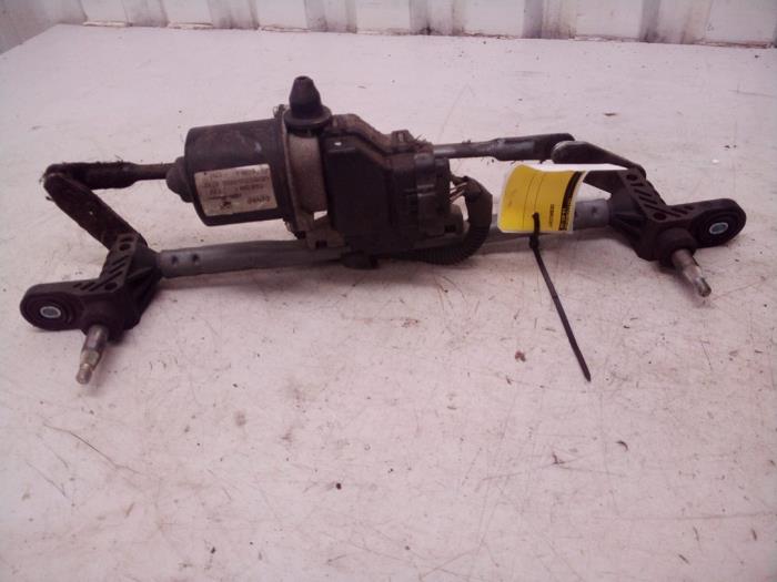 Wiper motor + mechanism Fiat 500 1.2 69 DENSO