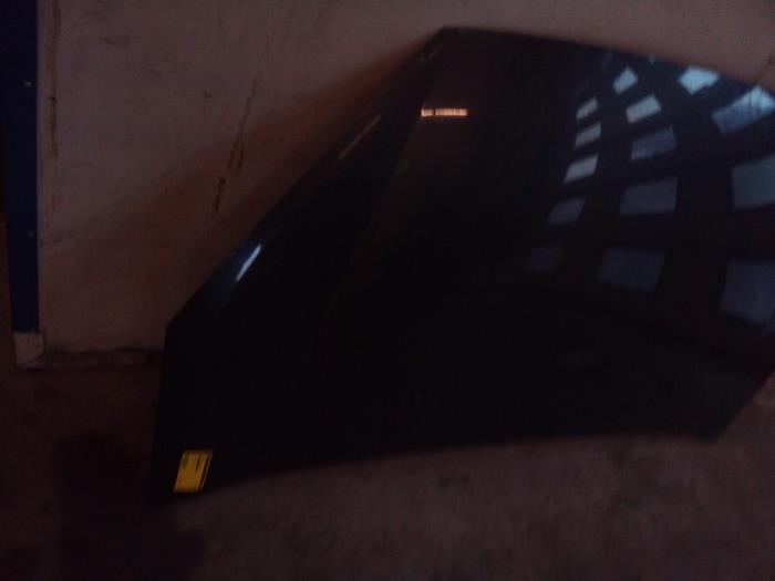 Bonnet from a Ford S-Max (GBW) 2.0 16V 2006